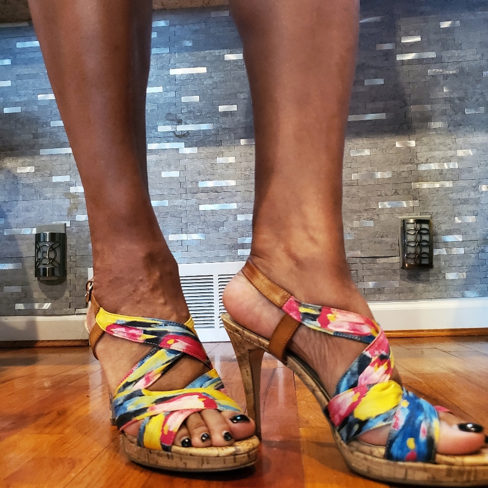 Womens shoes